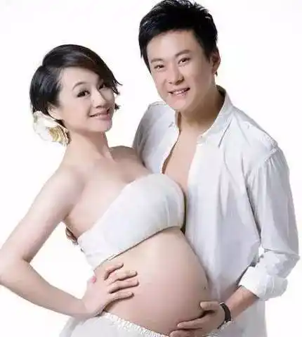 曾是央视一姐 但现在她的脸真的看不出年龄了