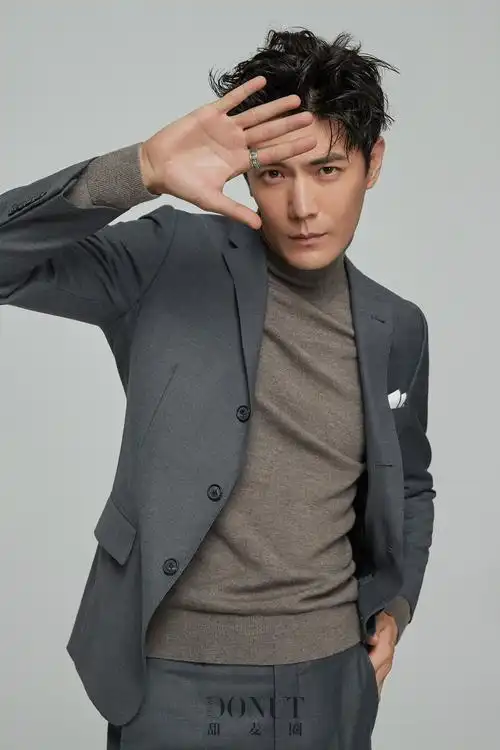 季晨:演绎不同角色_凤凰网