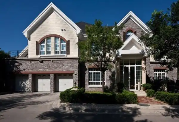 东方普罗旺斯 别墅 小区图片仅供参考