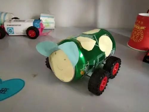 童心展奇思,妙手绘美图 ---桑园涧小学"变废为宝"创意手工制作大赛