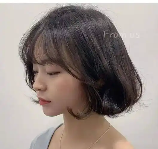 2023秋冬短发c卷烫,35岁都好看._发型_中国_人类