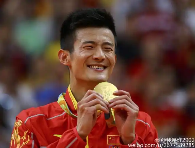 谌龙退出全运会男单铜牌赛