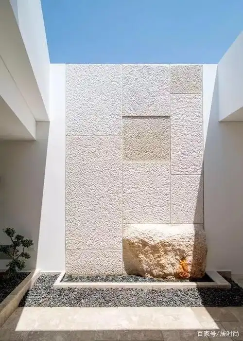 20个庭院"景观墙"设计,建一个好看的景墙,让院子更加出彩