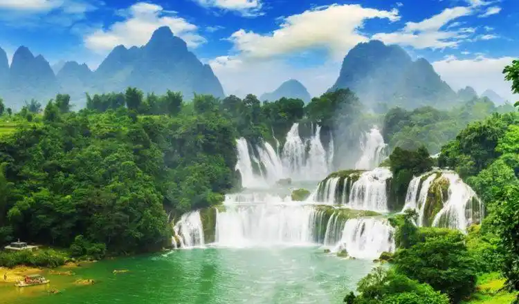 财神爷送聚宝盆3个生肖的人生一顺百顺财运大红大紫