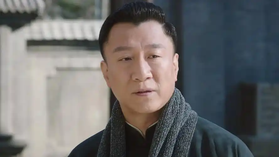 演员之间切磋演技,作为前辈指导姚晨,是很合理的事情,不过结合孙红雷