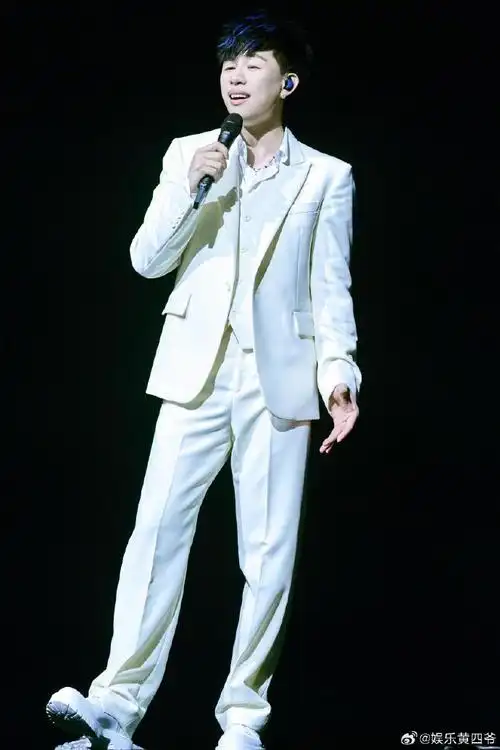 歌手来把胡彦斌抓走吧