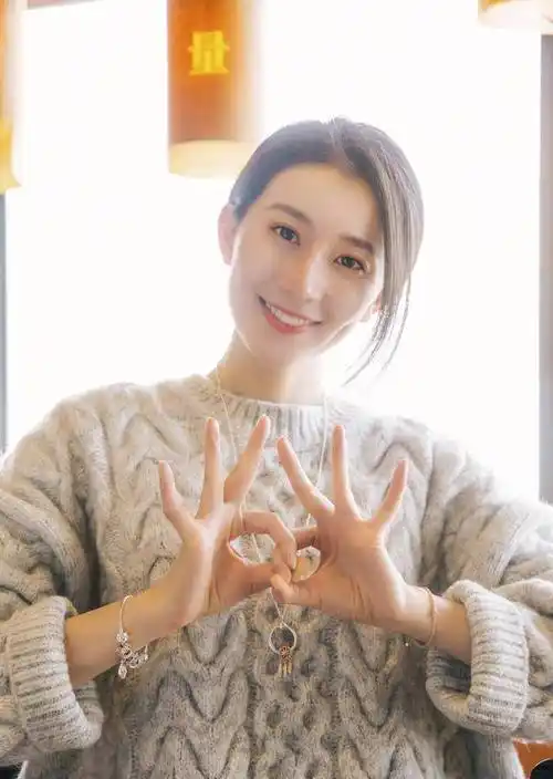 体操女神张豆豆发布表演视频!美出天际,粉丝晒出的照片更惊艳!