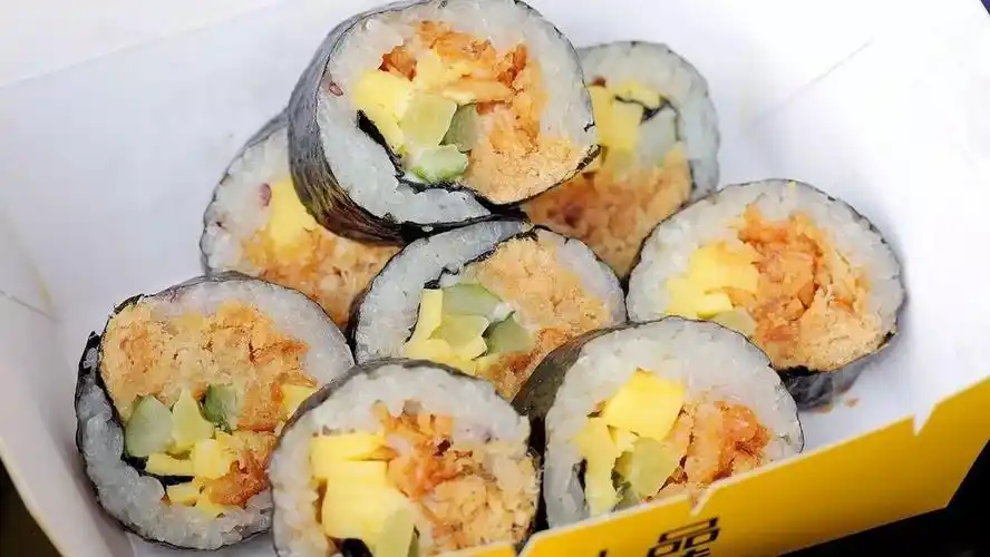 要你食到饱!性价比之王"旺角亭饭卷"杀到埋身!