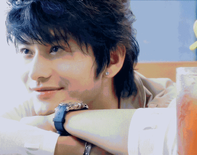 黄晓明年轻旧照