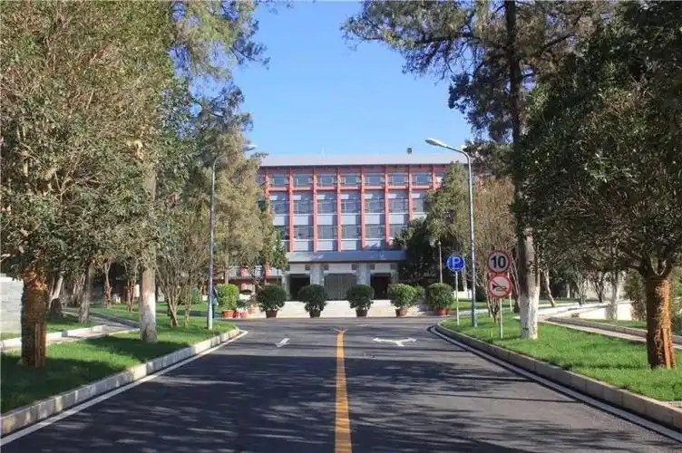 2018中考丨云南民大附中招10个班300人(内附招生简章)