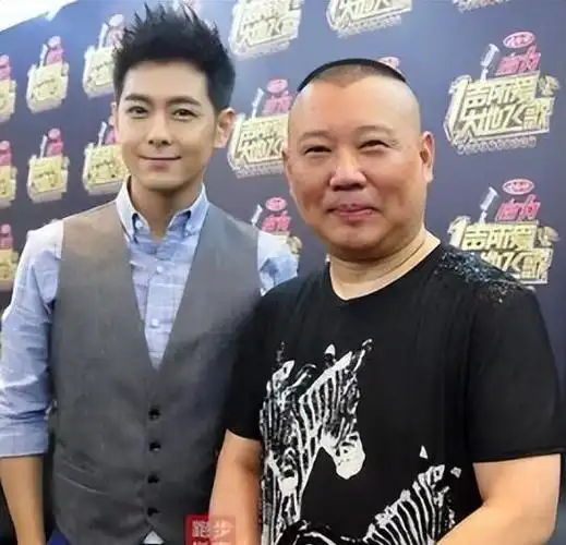 长得玉树临风,却输在"个头矮"上,这6位男星的身高太不懂事了