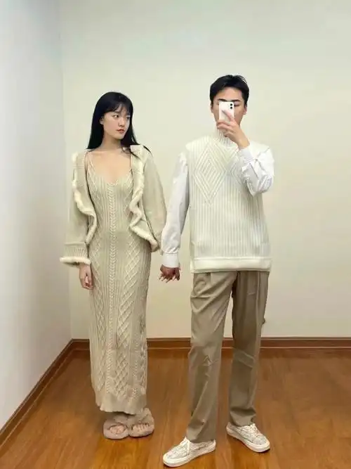 175168情侣穿搭简约高级风你get到了吗