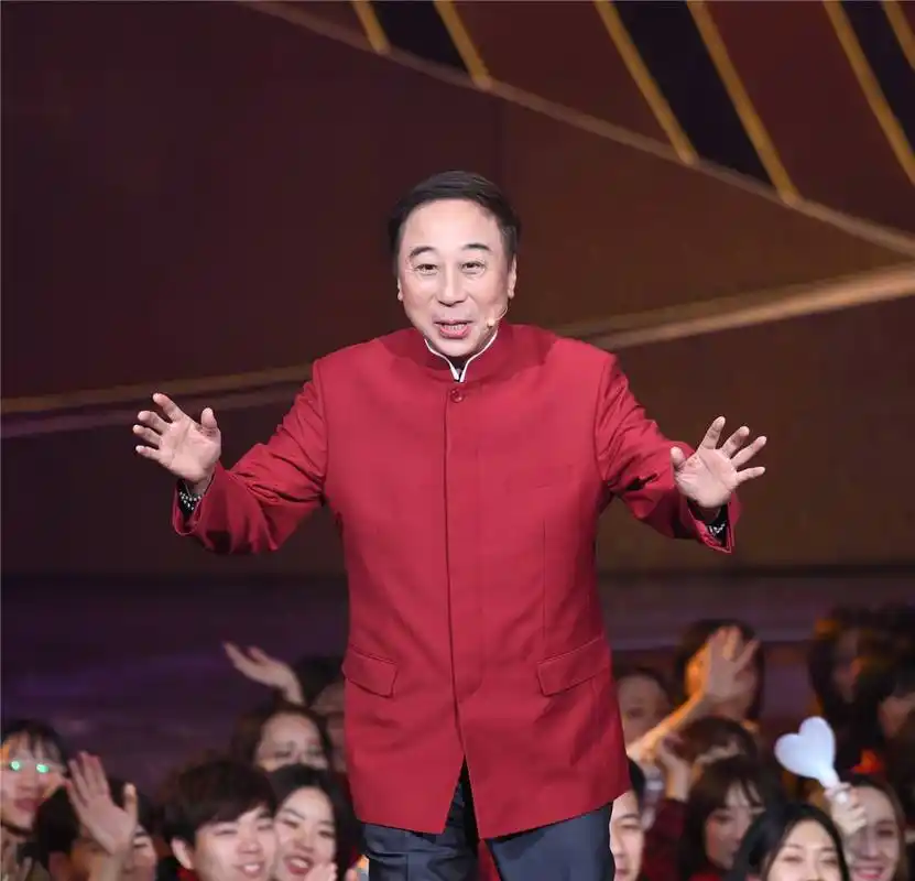 相声演员冯巩春晚表演30多年近20年演的并不是相声到底为什么