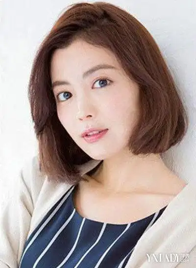 日系刘海二八分发型时尚流行的发型增添你的魅力