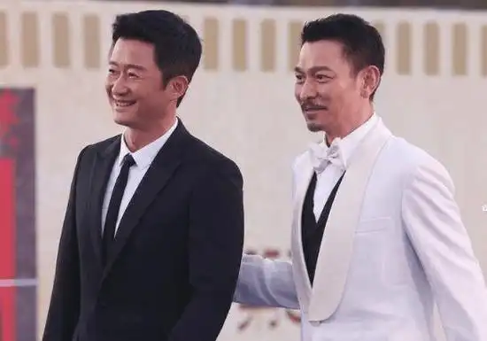 《流浪地球3》刘德华光头出演!倪妮问他片酬多少?