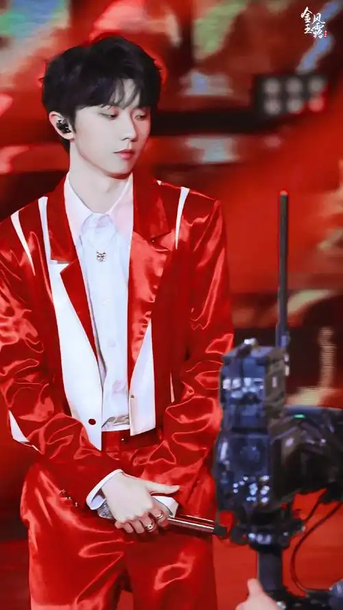 马嘉祺北京台春晚##时代少年团男儿歌火焰舞台##北京台春晚