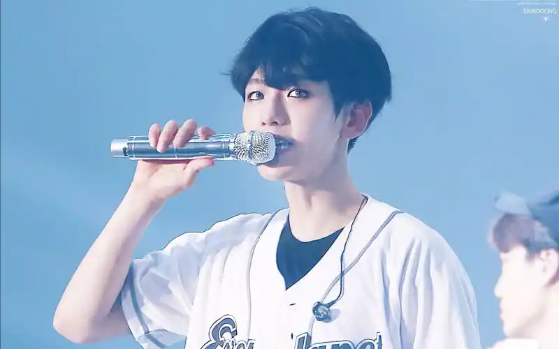 最新高清曼谷exo 演唱会lucky one 伯贤 160910 baekhyun focus lucky