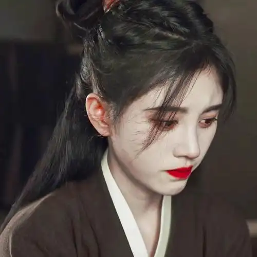 自截自调鞠婧祎滤镜头像