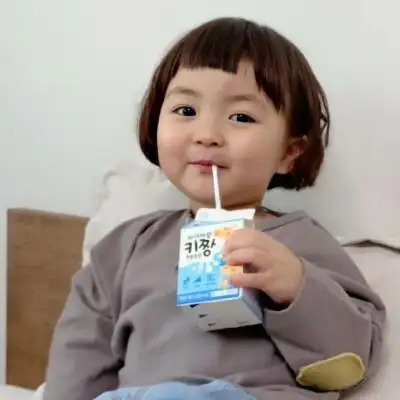 可爱小孩子头像罗熙