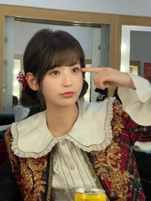 snh48安徽春晚小团圆舞台#林舒晴超话大家看见我上电