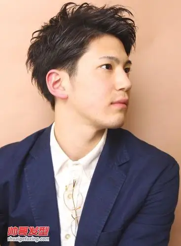 轻熟男上班族适合的发型 正装男发型图片(5)-流行发型-帅哥发型网