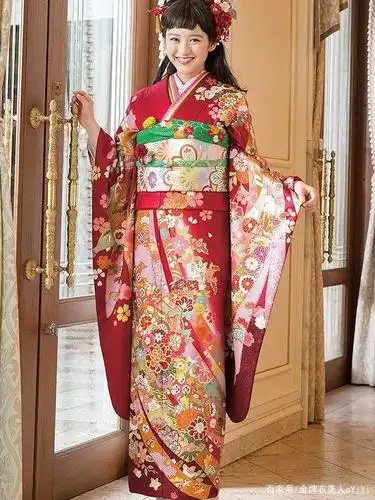 世界之大,民族服饰各具特色!一起领略日本和服的时尚魅力