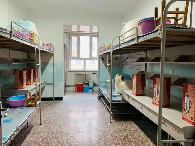 新疆工程学院宿舍条件怎么样宿舍图片内景