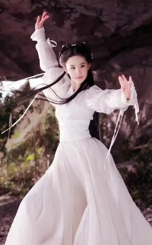 盘点古装剧千年颜值,"85花"杨幂赵丽颖榜上有名,最惊艳的是她?