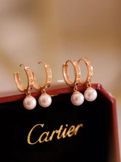 【18k金刘亦菲同款akoya珍珠耳坠】 卡地亚螺丝耳扣简直不要太美!