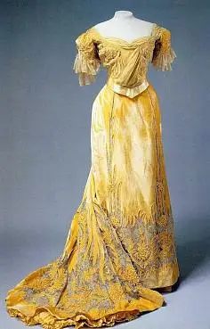 设计欧洲中世纪维多利亚洛可可宫廷礼服裙