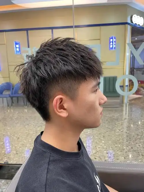 大连理发店 #大连发型设计  #发型师 #摩根烫 #气垫烫 #烟花烫