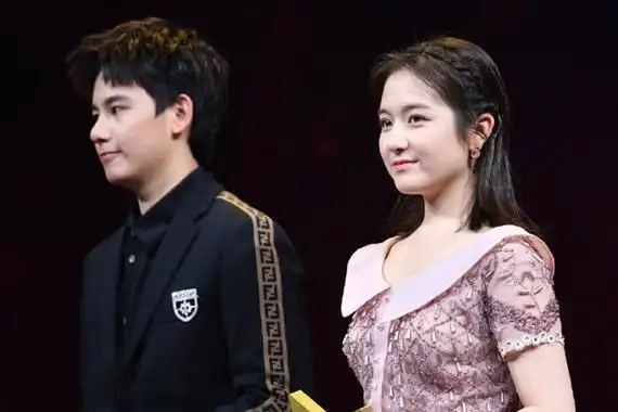 国剧盛典胡先煦李兰迪合唱成焦点他俩的互动太甜了