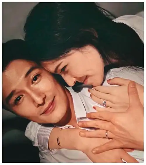 邱泽许玮甯结婚后首度受访承诺会办婚礼公开闪婚原因令人惊讶