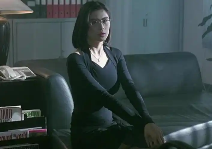 回顾红极一时消失的9位新加坡女星,有人破产,有人成亿万富豪