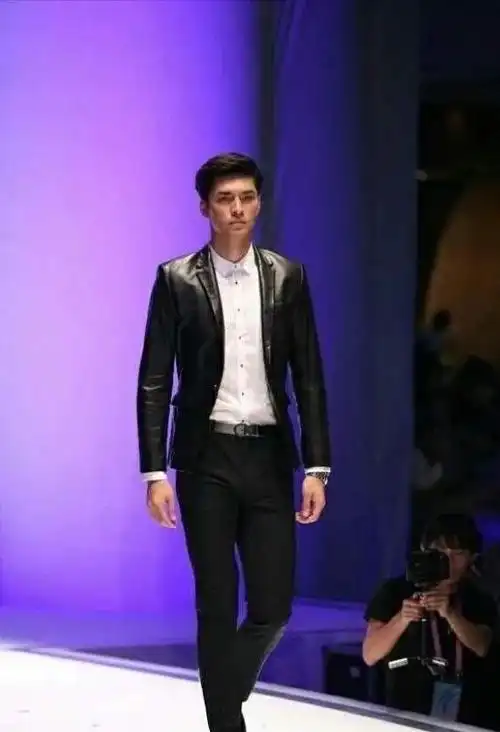 第4名是汪顺,这位94年的小伙子已经步入三十岁的黄金年龄,他是咱国家