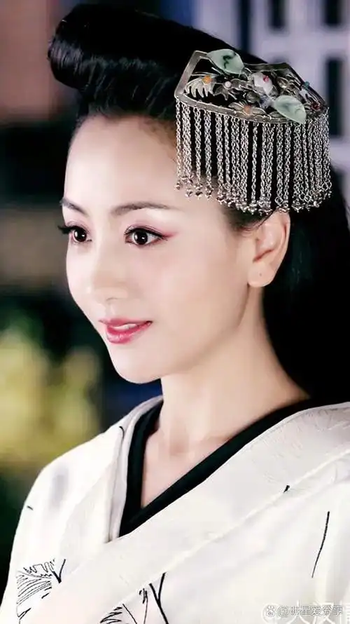 杨蓉,1981年出生于云南保山,白族,中国内地女演员,毕业于上海戏剧学院
