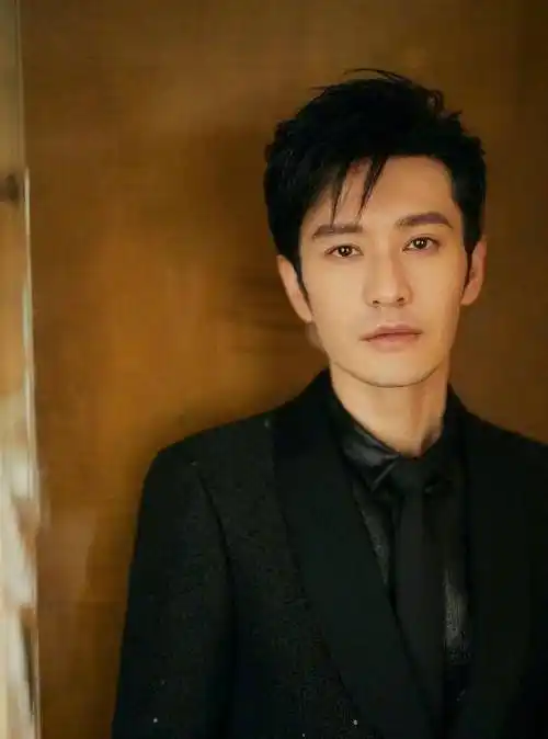 迪丽热巴张艺兴,成毅黄晓明,王一博刘浩存,赵丽颖,沈腾贾玲_姐姐_节目