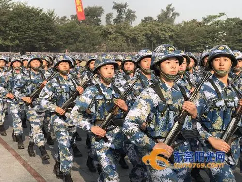 沙角部队训练基地举行新兵训练成果展示活动_东莞阳光网