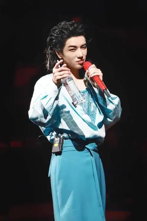 2021华晨宇火星演唱会前三天 美图