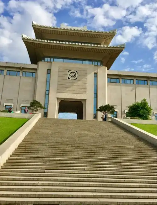 南京雨花台纪念碑,雨花石博物馆.