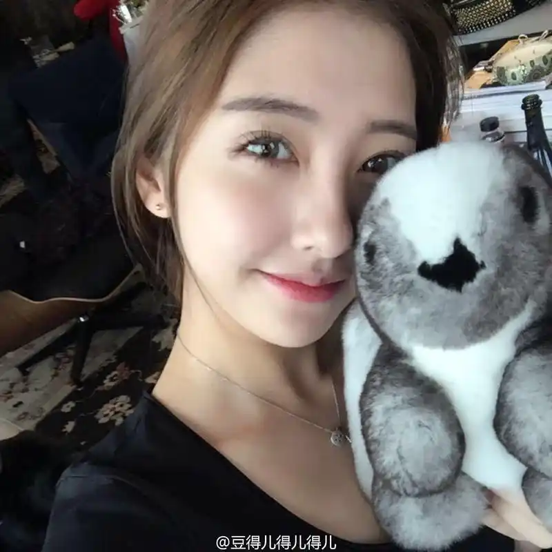 王思聪前任女友,豆得儿