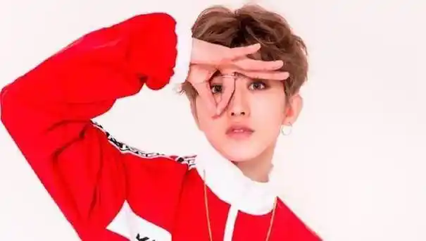 14岁的蔡徐坤,17岁的蔡徐坤,现在的蔡徐坤,整没整容一看便知_嘴巴_小