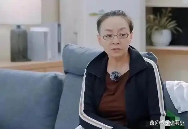 如今的宋丹丹不修边幅年轻时的她漂亮到倪萍都被比下去了