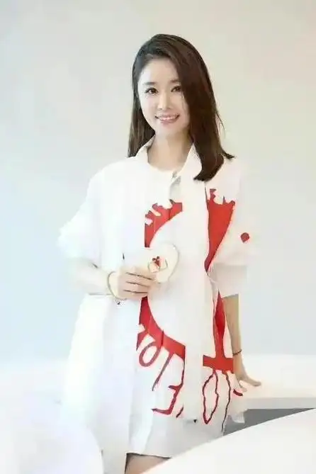 近日,娱乐圈传出消息,已经结婚的林心如在接受采访时谈论了自己对广谱