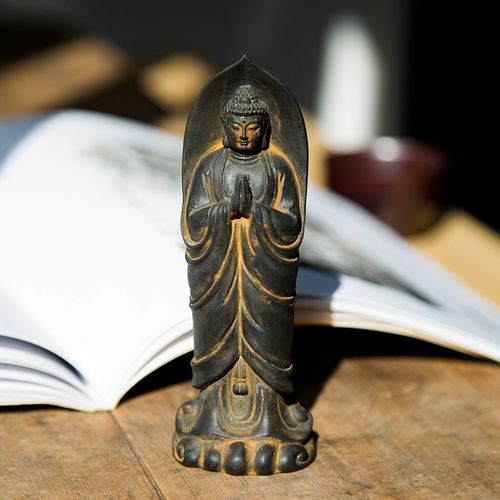 禅意新中式站立双手合十如来佛祖释迦摩尼纯手工仿铸铁桌面小摆件
