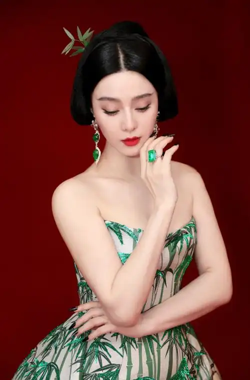 戛纳红毯还得看女明星##戛纳##戛纳电影节