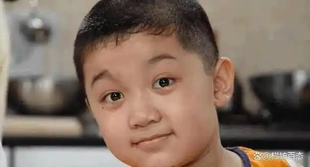 小时候好看又灵气,长大各有各的丑法,5位长"歪"的童星真可惜