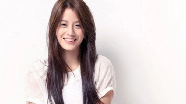 1吴映洁(1989年8月11日):出生于台湾,中国影视演员,歌手,主持人.