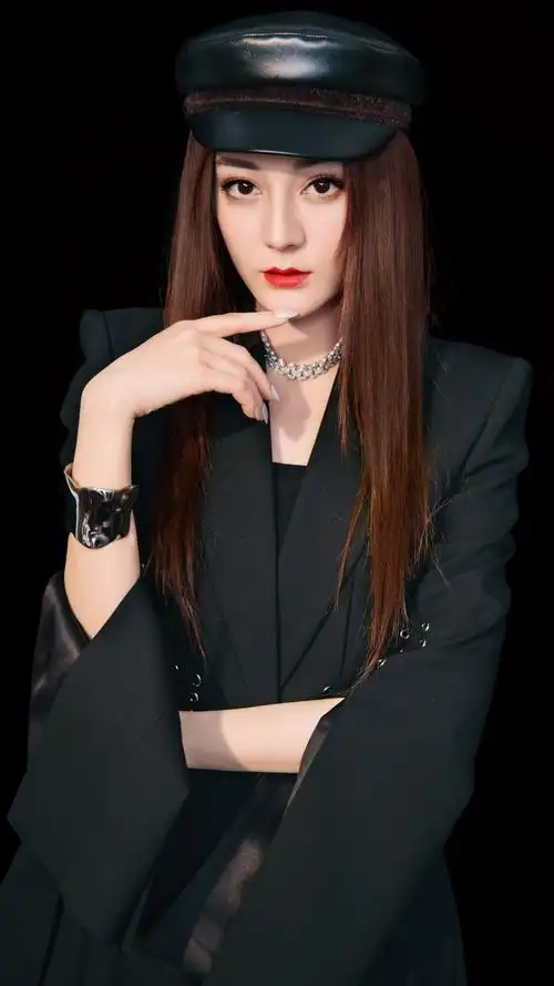 迪丽热巴炫酷写真手机壁纸