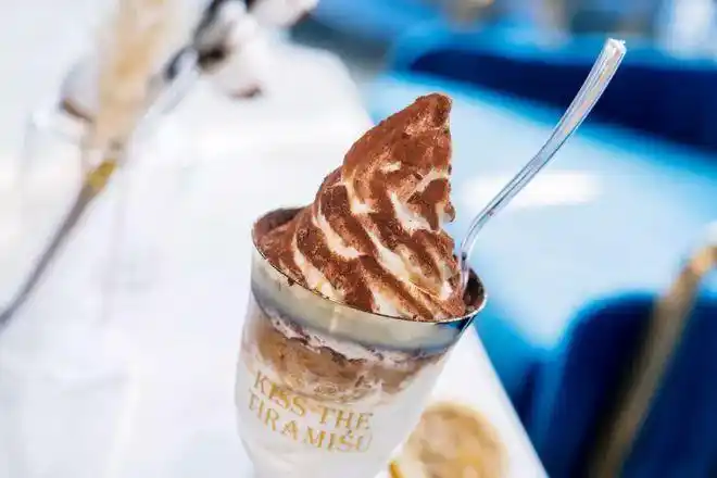 时间只有3分钟……韩国进口的牛奶和冰淇淋粉做成的雪糕更香浓醇厚